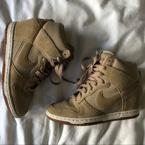 Nike Dunk Sky Hi sneakers